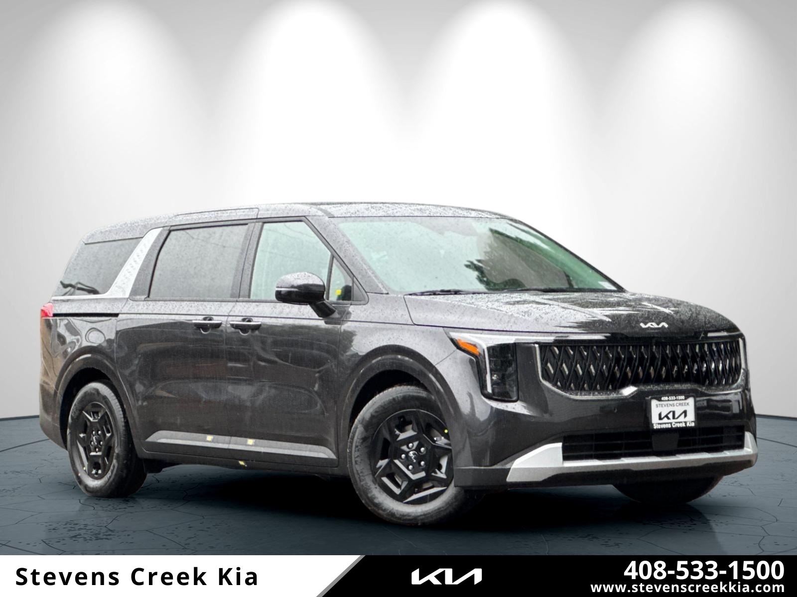 2026 Kia Sedona LX's photo