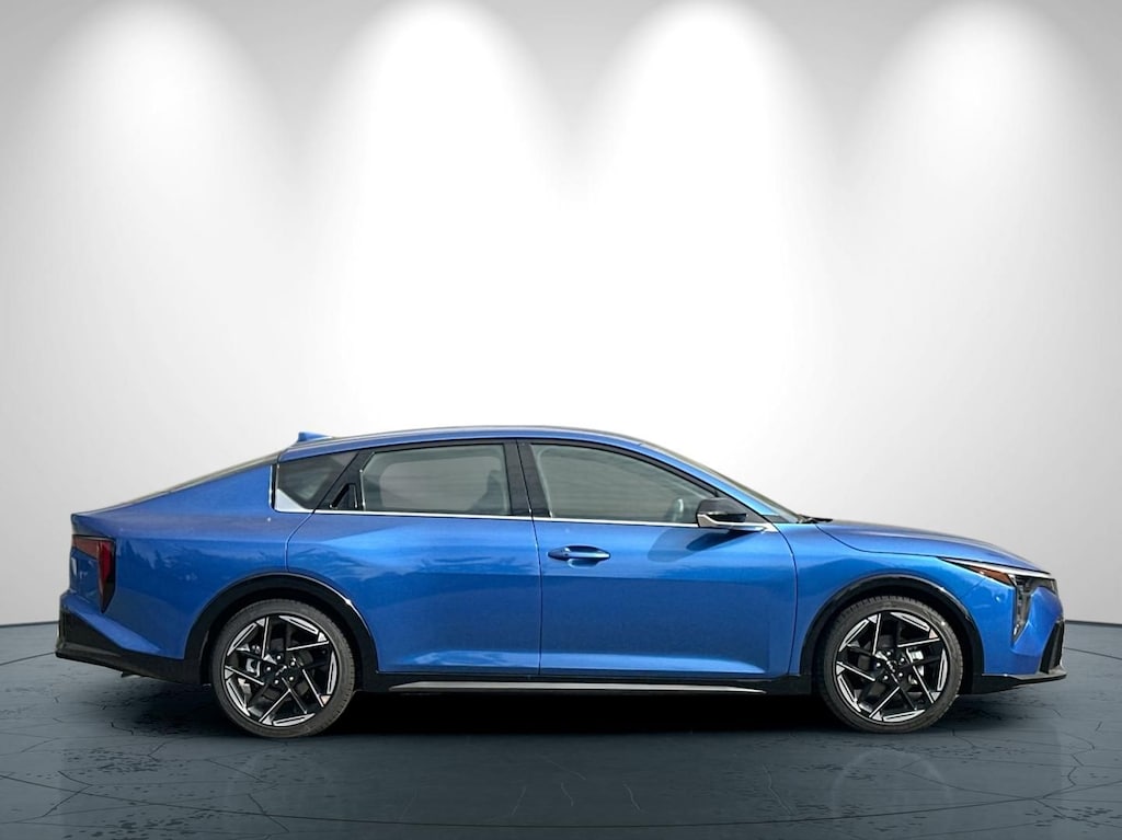 New 2026 Kia K4 GT-Line Sedan