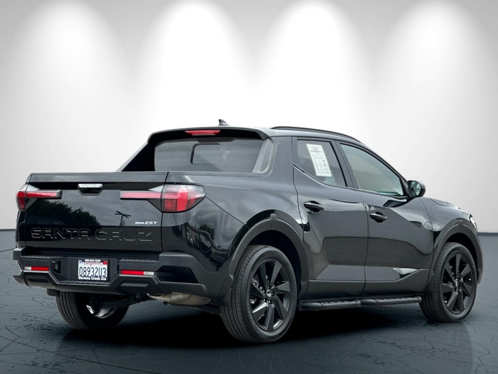 Used 2023 Hyundai Santa Cruz Night Truck