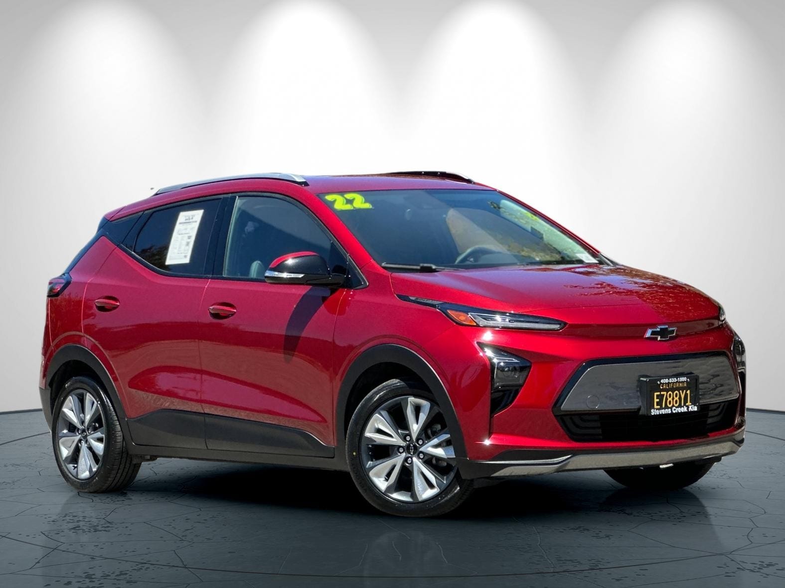 Used 2022 Chevrolet Bolt EUV LT with VIN 1G1FY6S06N4127329 for sale in San Jose, CA