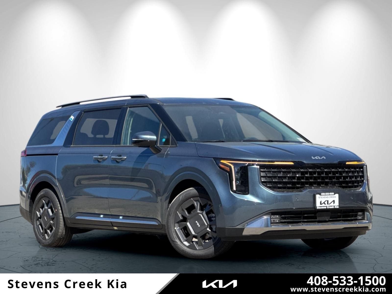 2026 Kia Sedona SX HEV's photo