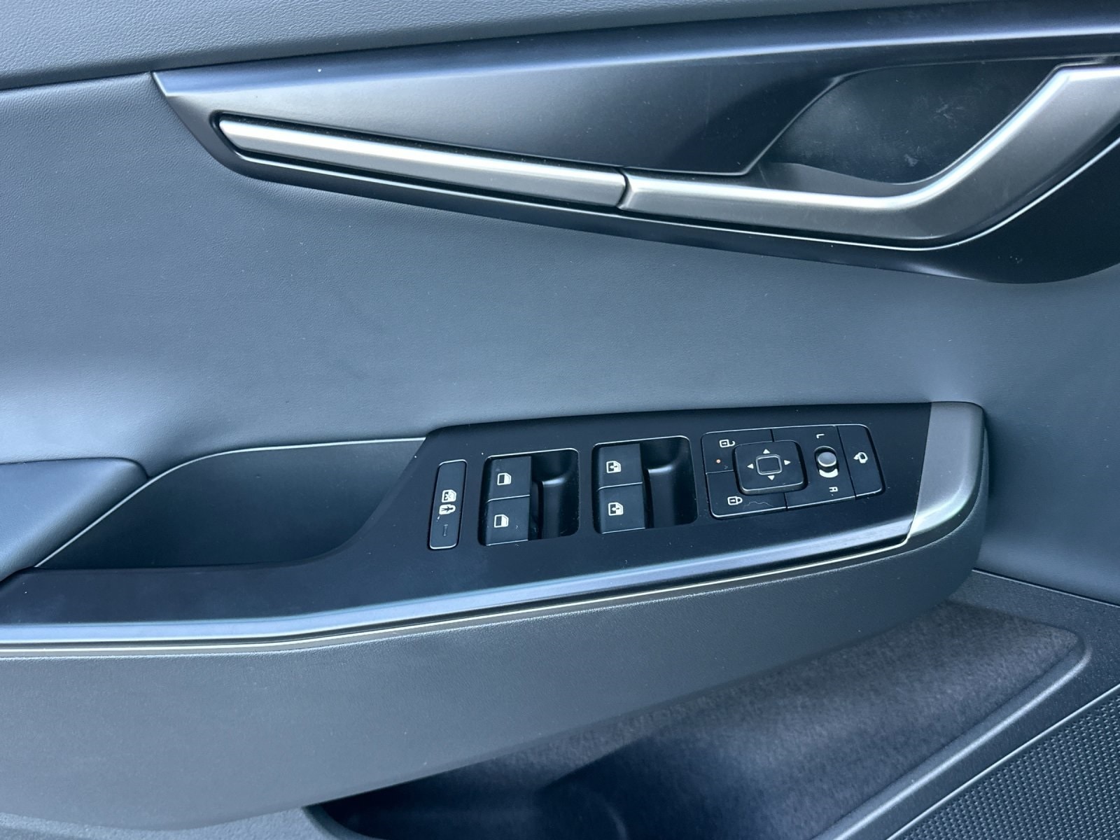 2025 Kia EV6 Light L/R - Photo 11