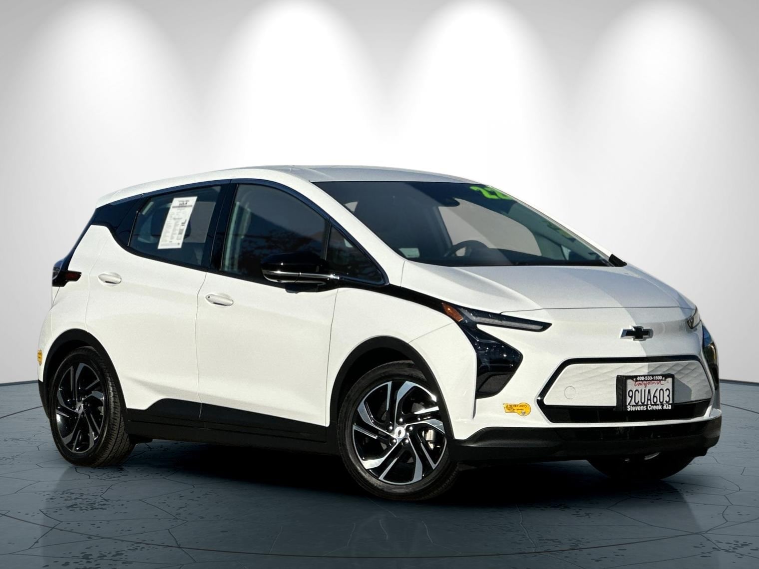 Used 2022 Chevrolet Bolt EV 2LT with VIN 1G1FX6S06N4135501 for sale in San Jose, CA