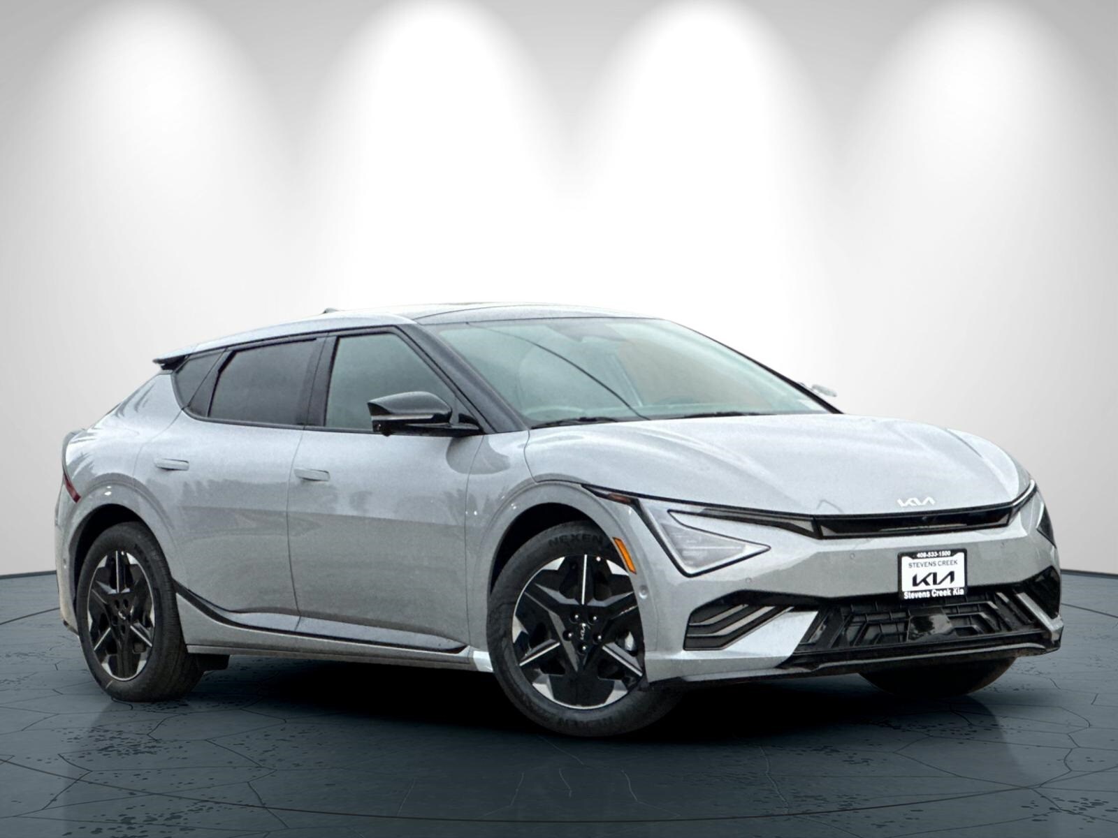 2025 Kia EV6 GT-Line photo 2