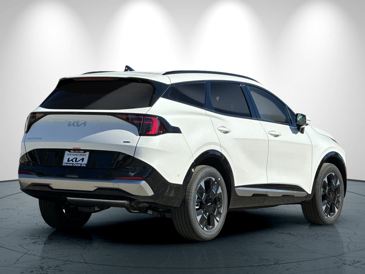 2026 Kia Sportage Hybrid photo 3