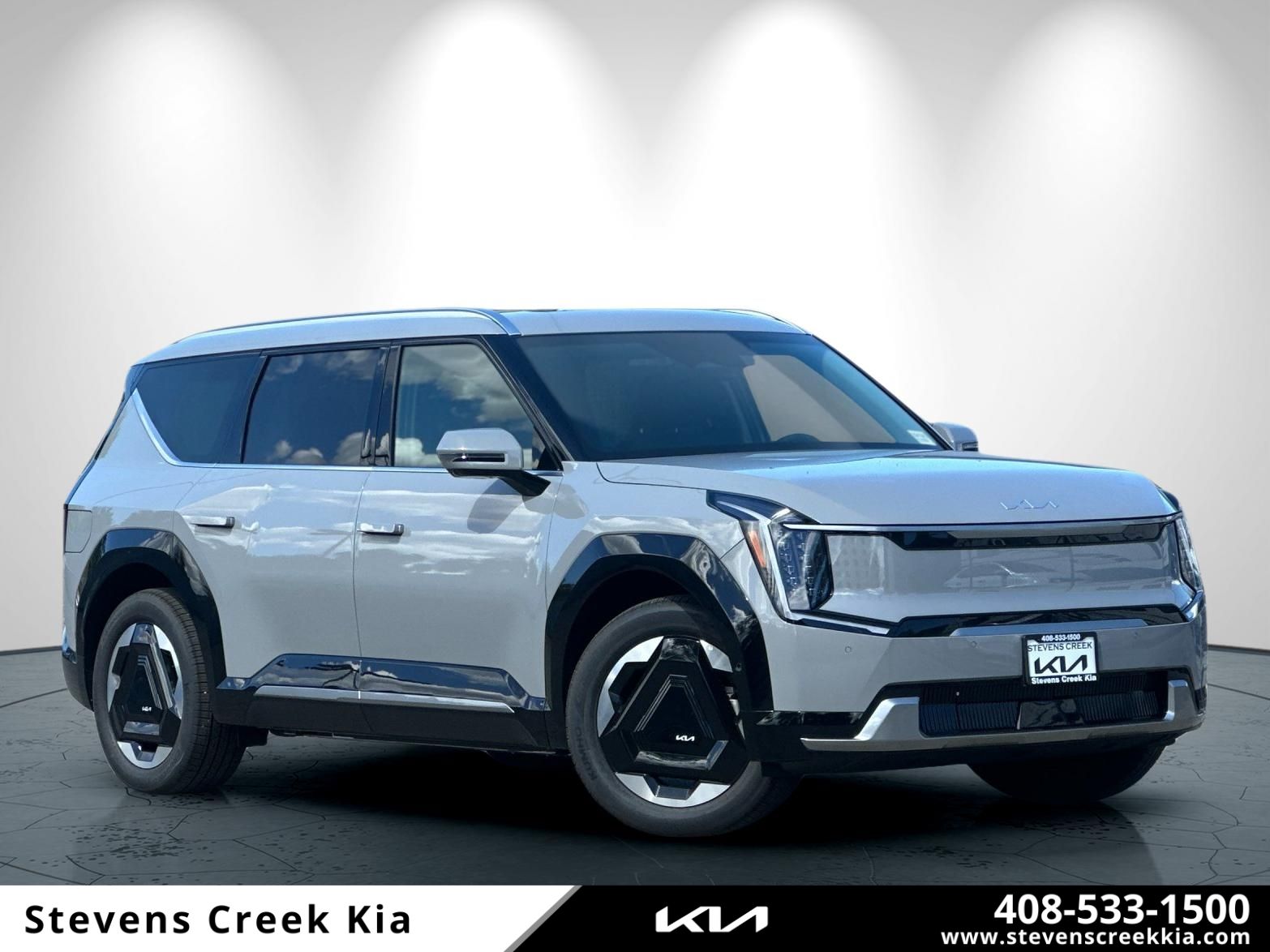 2026 Kia EV9 Land AWD's photo