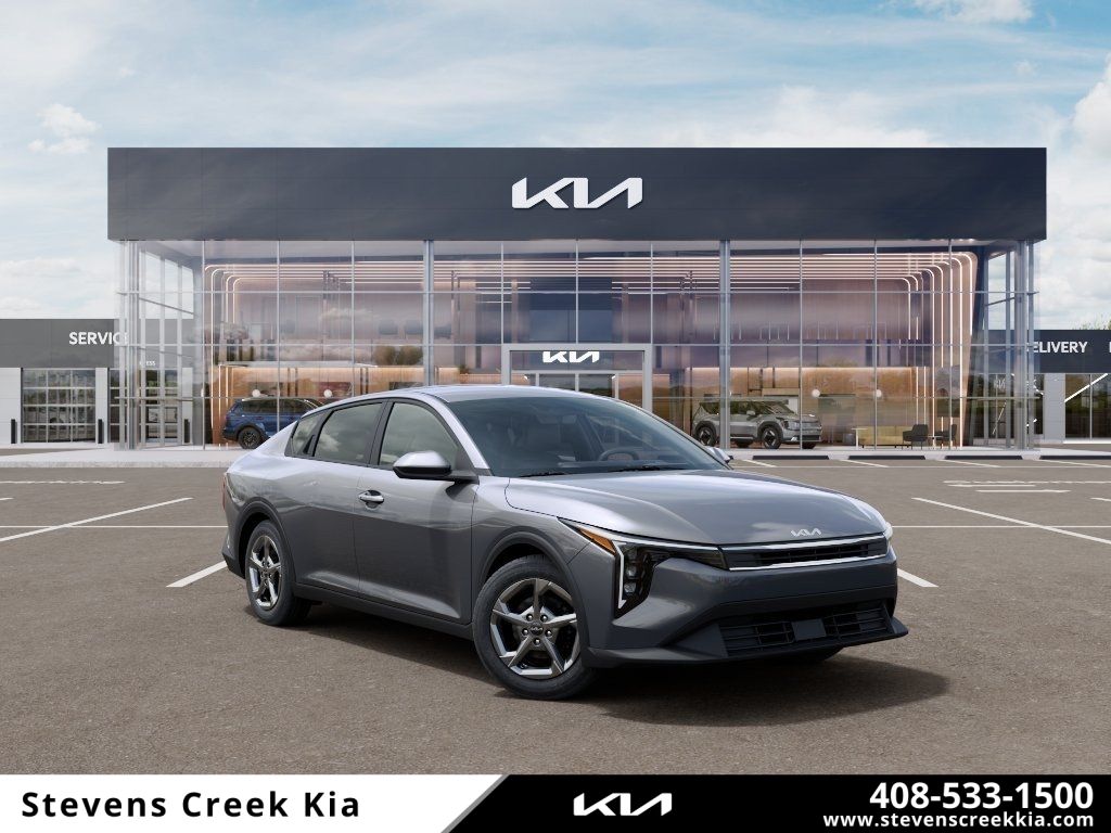 2026 Kia K4 LXS AT's photo