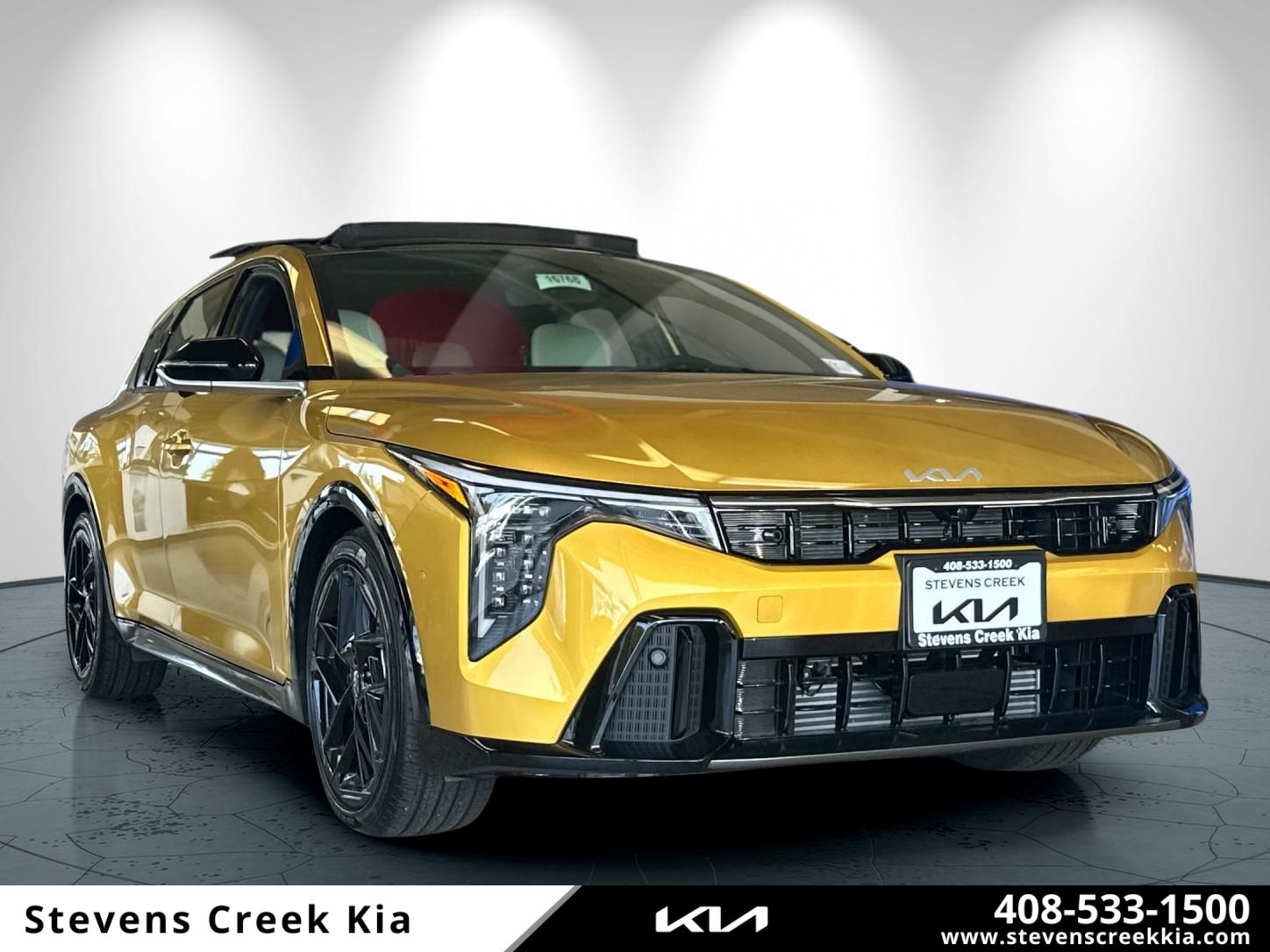 2026 Kia K4 GT-Line Turbo AT Hatchback's photo