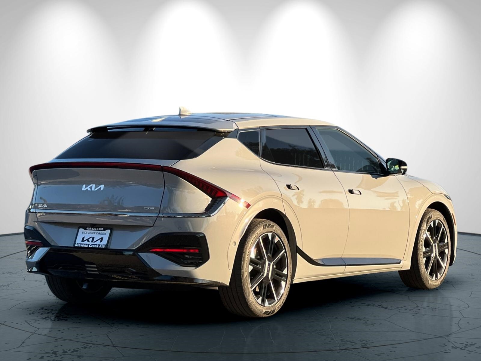 2025 Kia EV6 GT-Line photo 4