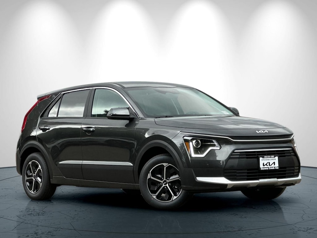 New 2026 Kia Niro LX SUV