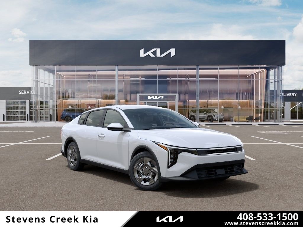2026 Kia K4 LX AT's photo