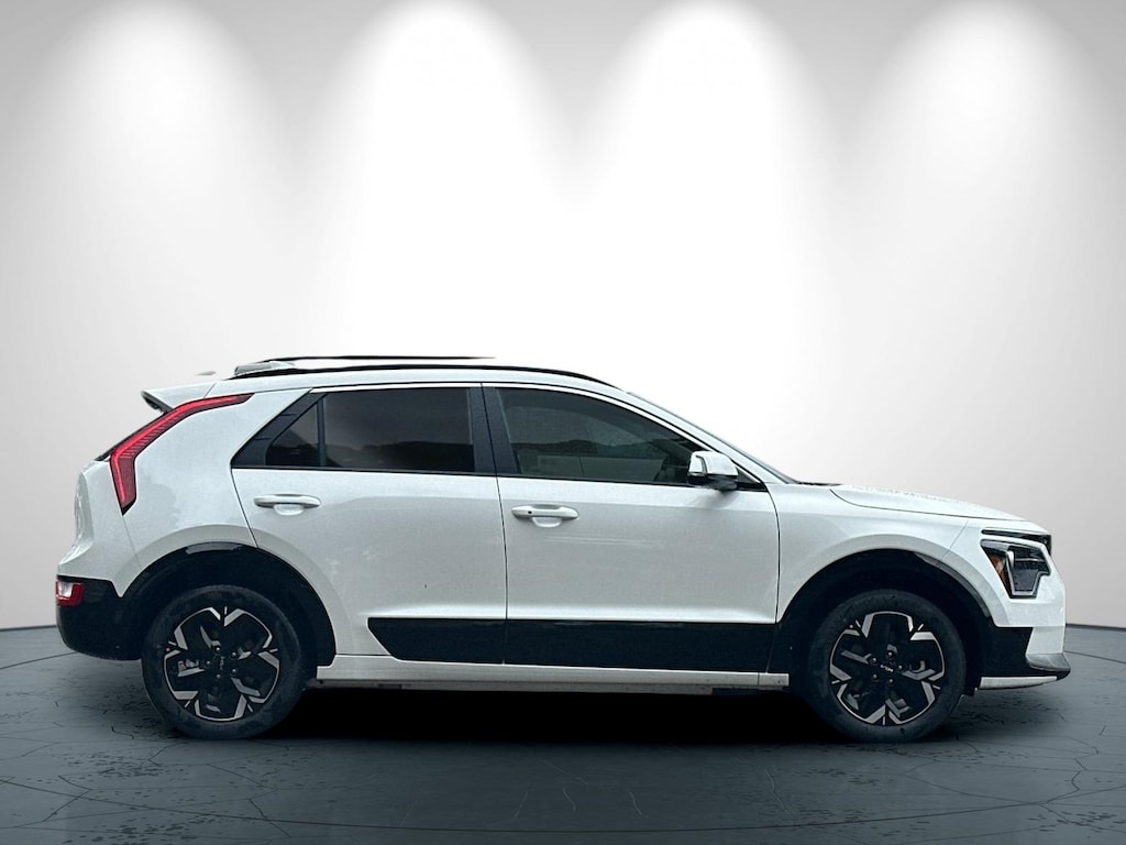 New 2026 Kia Niro EV Wind SUV