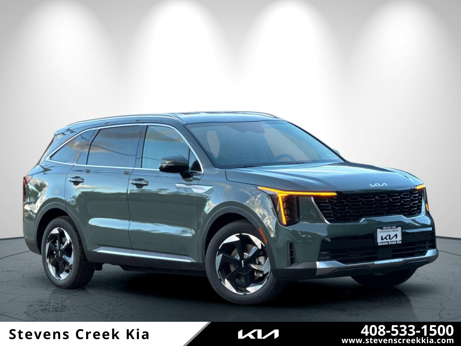 2026 Kia Sorento EX Hybrid's photo