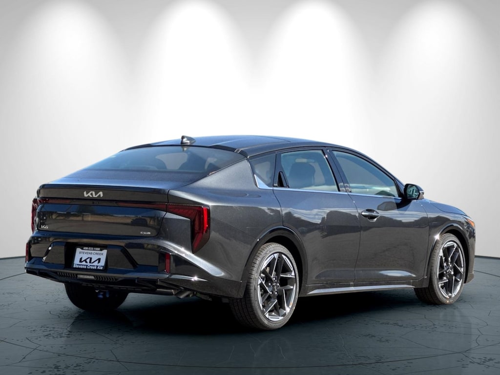 New 2025 Kia K4 GT-Line Sedan