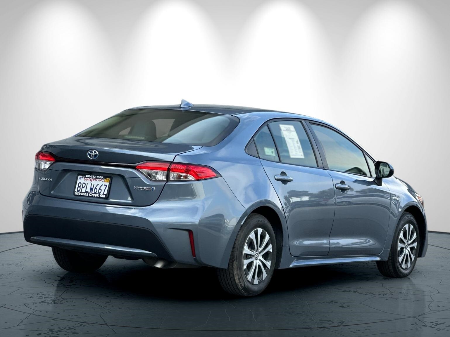 2020 Toyota Corolla Hybrid LE photo 4