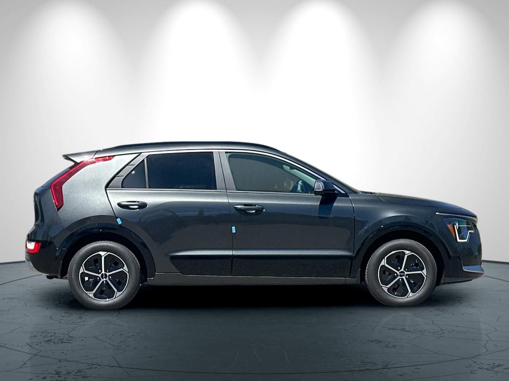 New 2026 Kia Niro SX SUV