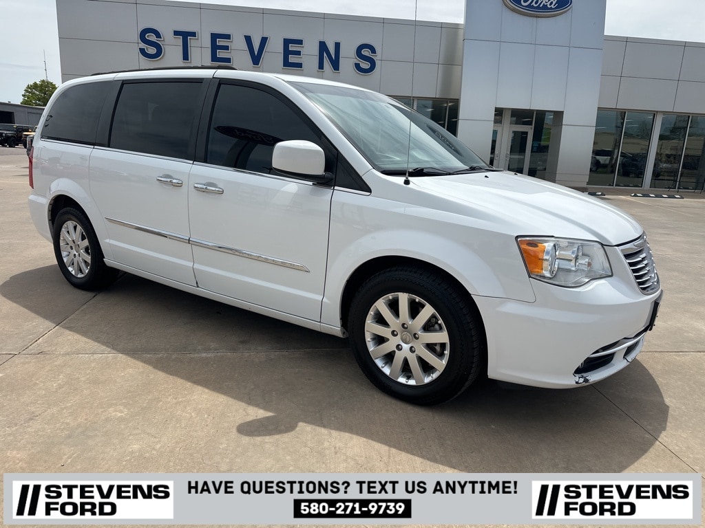 Used 2016 Chrysler Town & Country Touring with VIN 2C4RC1BG6GR269781 for sale in Enid, OK