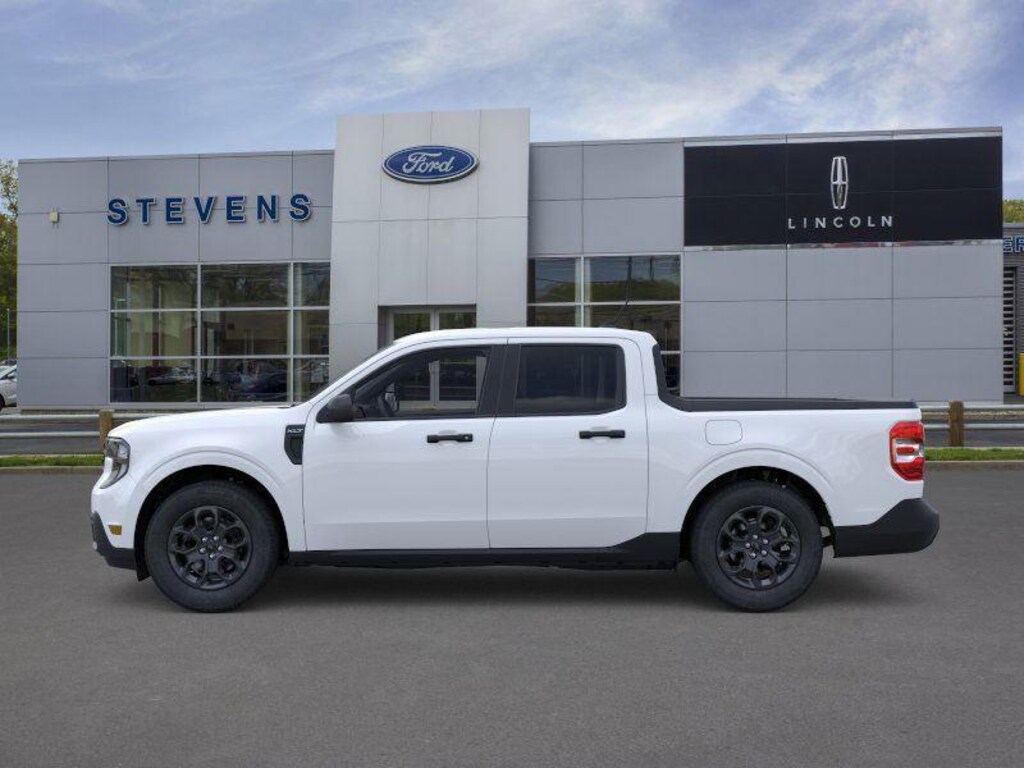New 2025 Ford Maverick XLT SuperCrew