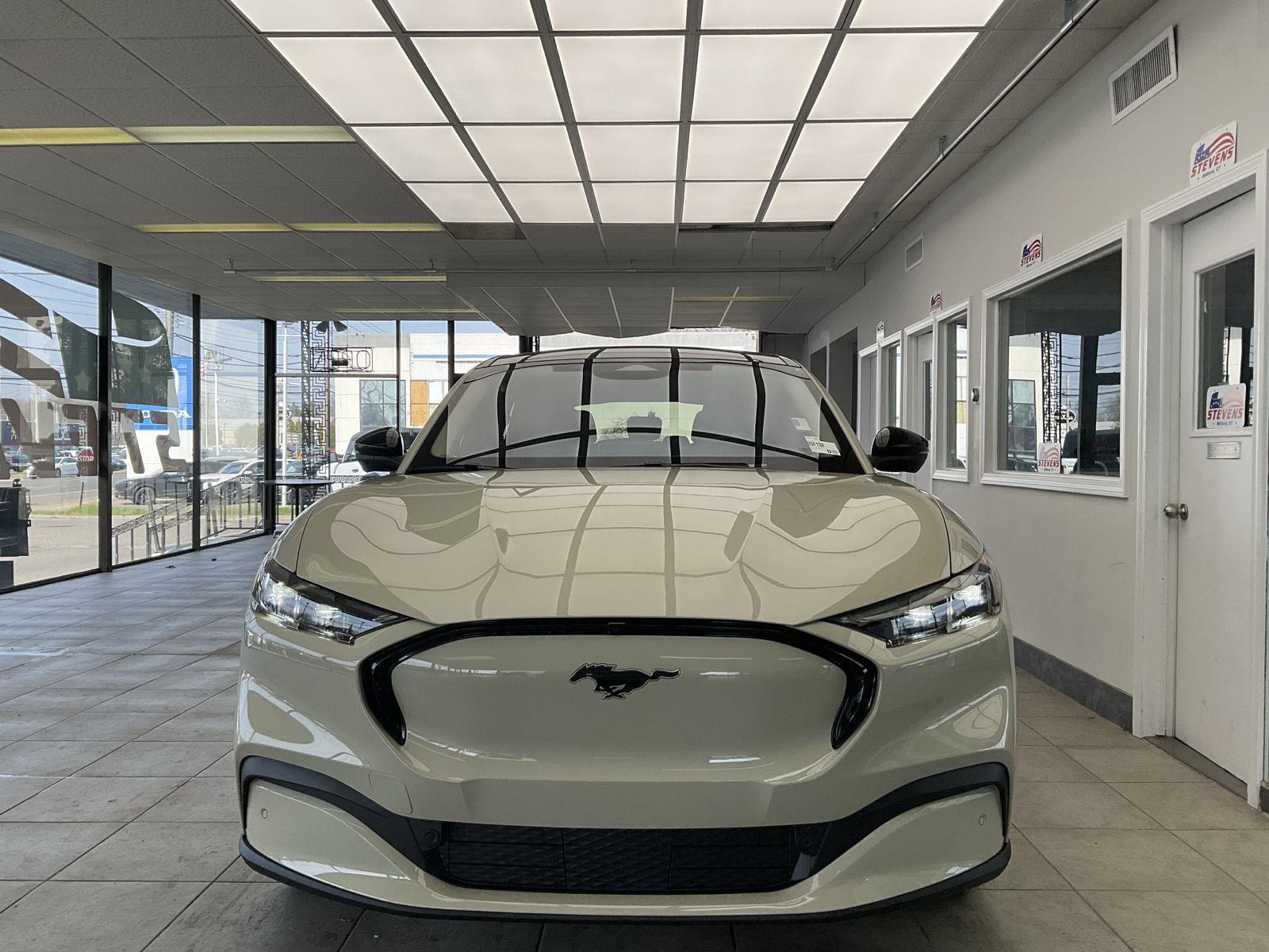 2026 Ford Mustang-Mach-e Premium's photo