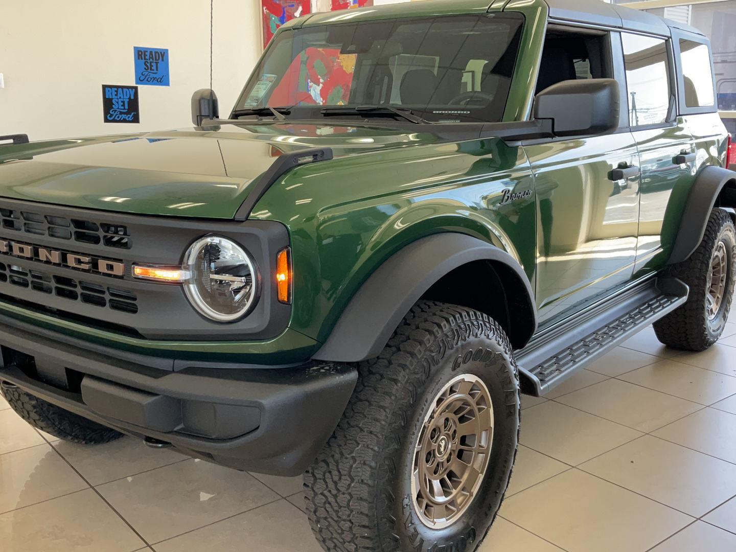 2025 Ford Bronco Big Bend 4x4's photo