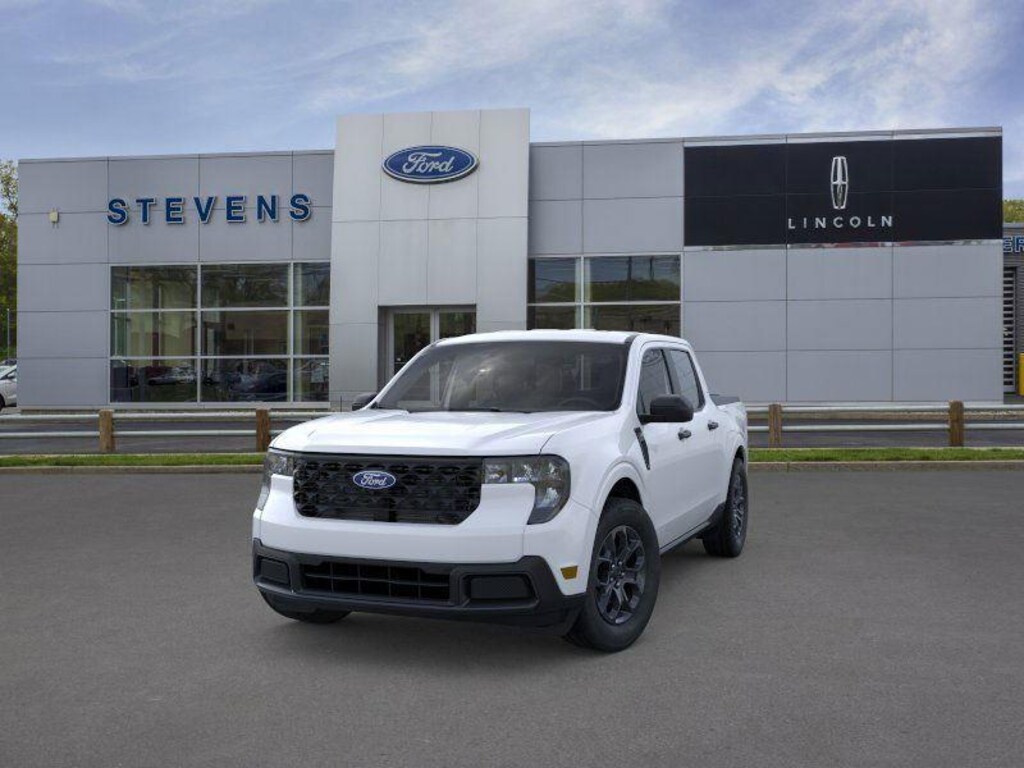 New 2025 Ford Maverick XLT SuperCrew