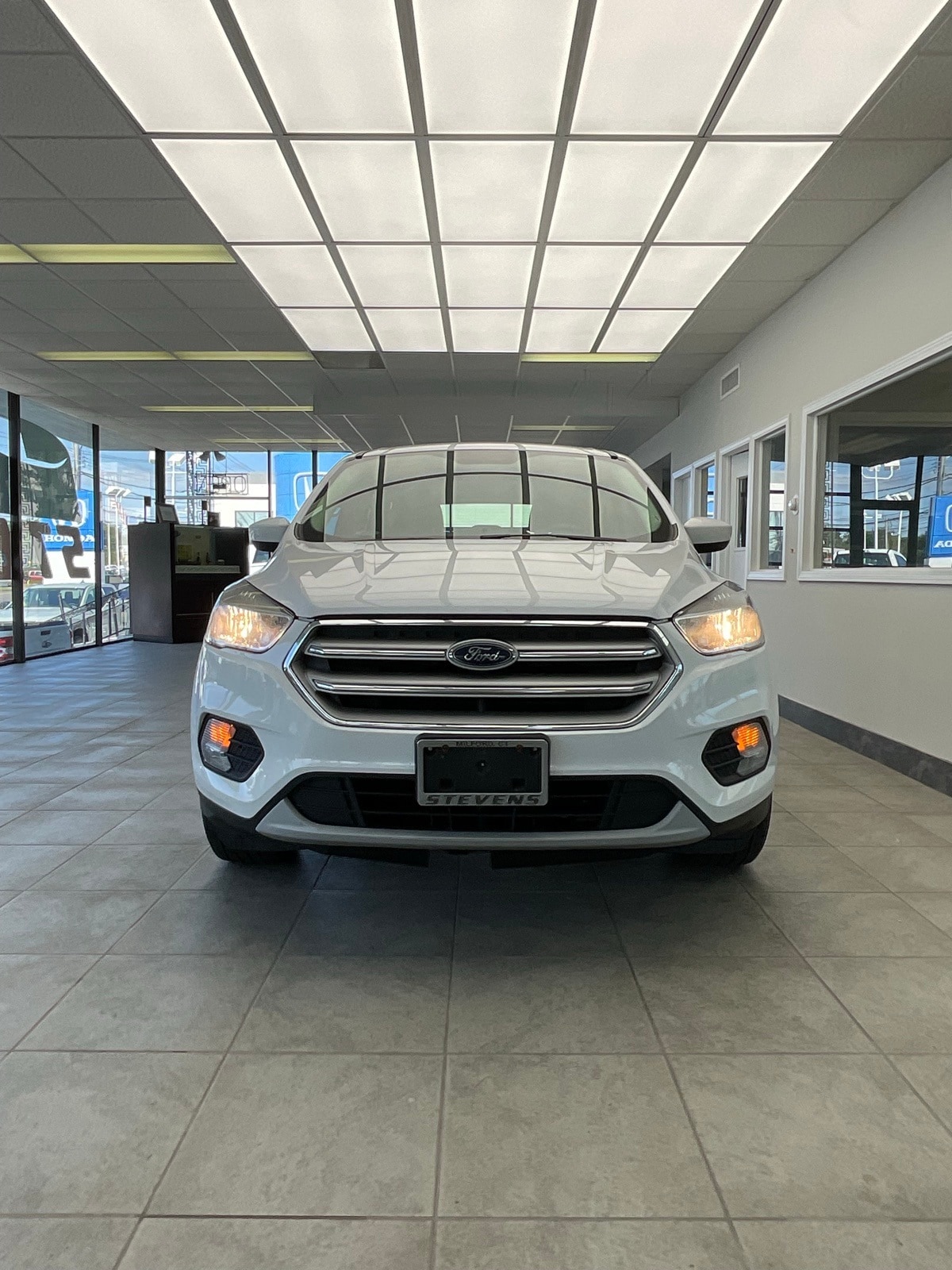 Used 2019 Ford Escape SE with VIN 1FMCU9GD4KUA85964 for sale in Milford, CT