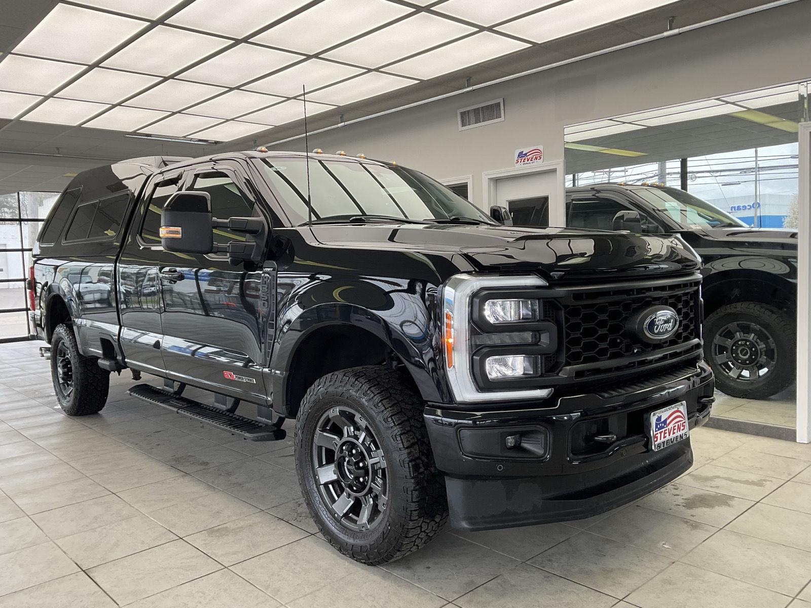 2023 Ford F-350 Lariat 4x4 SuperCab 8' Box SRW's photo