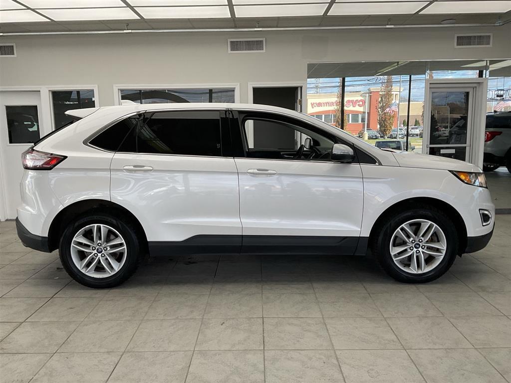 2018 Ford Edge SEL photo 3