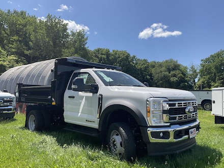 2026 Ford Super Duty F-550 DRW XL Truck