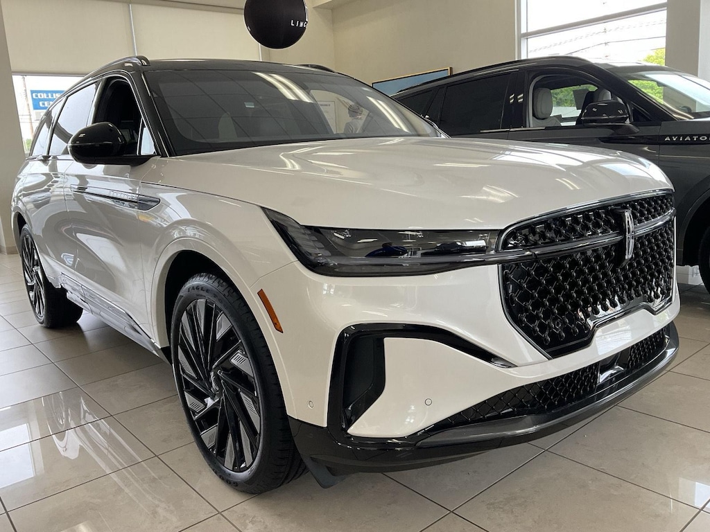 New 2024 Lincoln Nautilus Reserve SUV