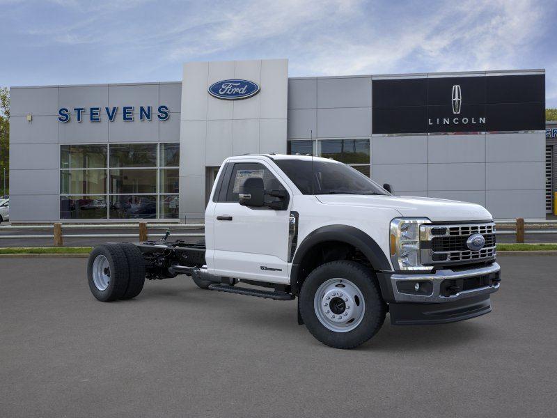 2026 Ford F-550 XL 4x4 Regular Cab 169-In DRW's photo
