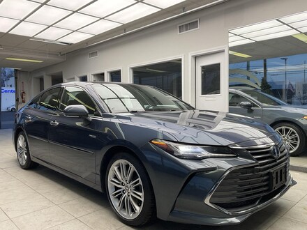 2021 Toyota Avalon Hybrid Limited Sedan