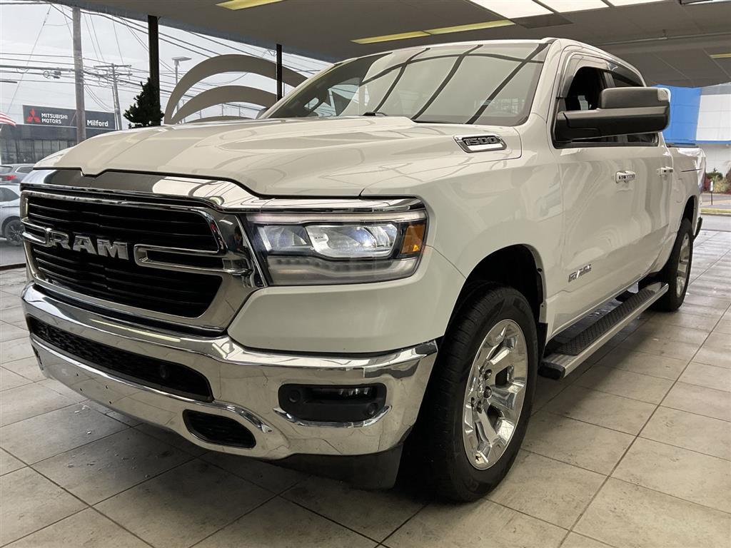 2019 Ram 1500 Big Horn Lone Star photo 3