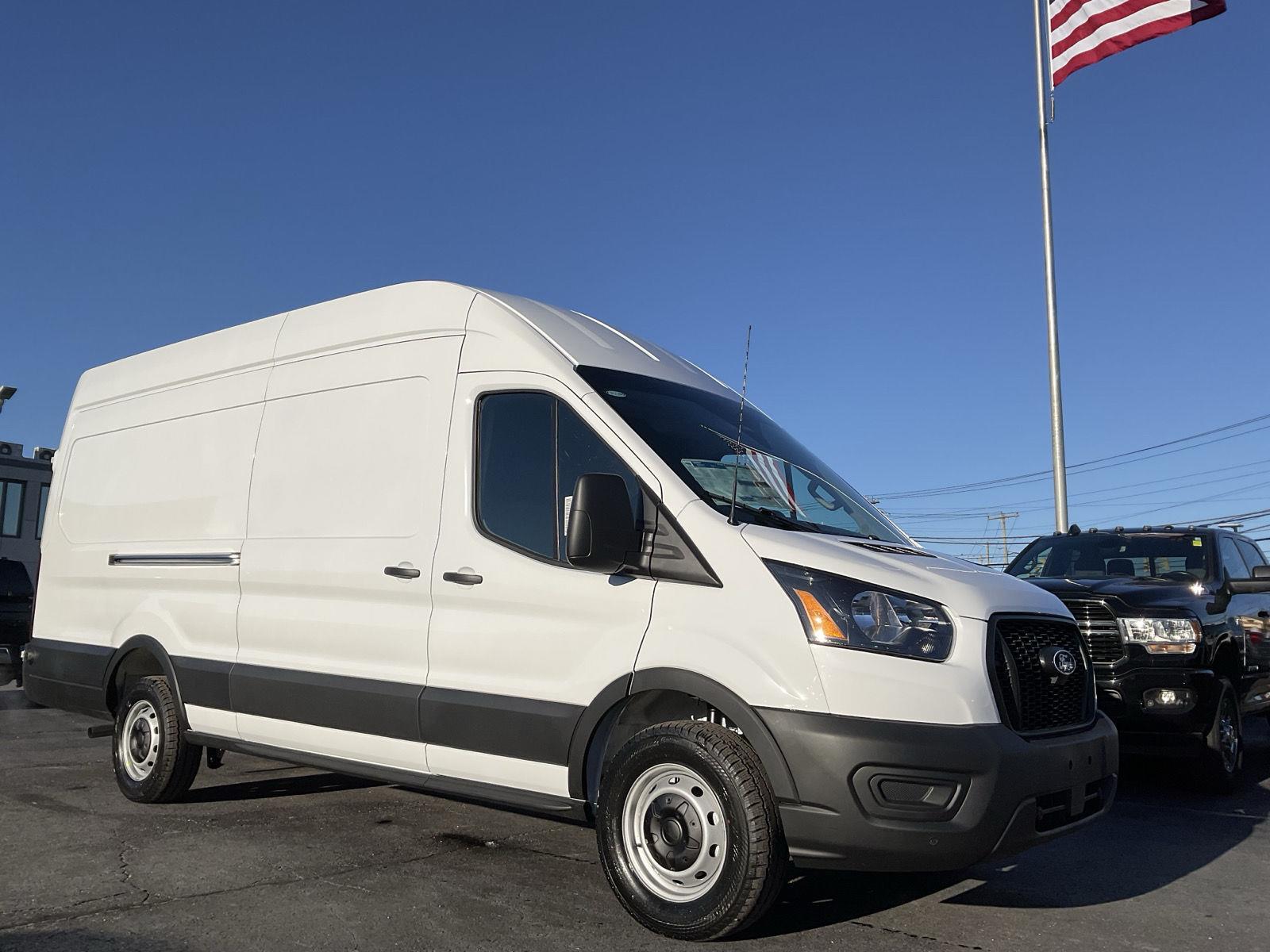 2026 Ford Transit Van Base's photo