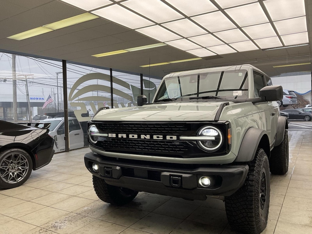 2023 Ford Bronco Base Big Bend Black Diamond Outer Banks Badlands Wildtrak photo 3