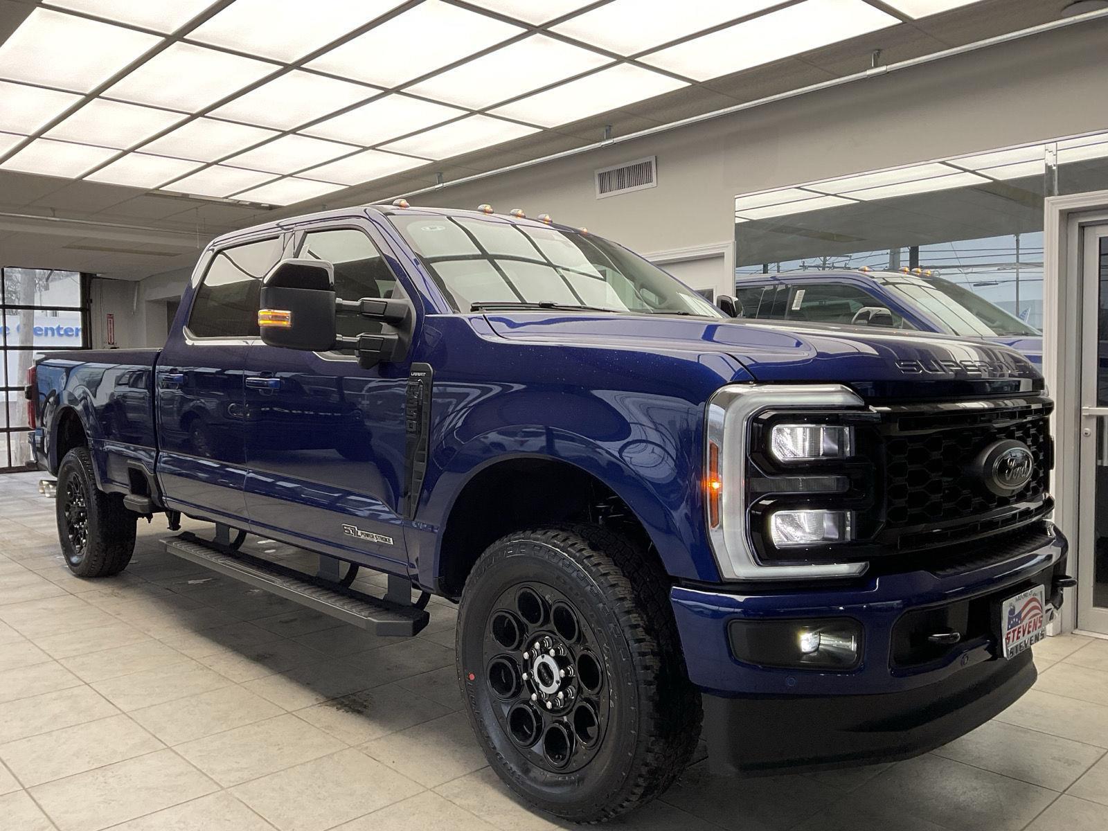 2026 Ford F-350 Super Duty Lariat's photo