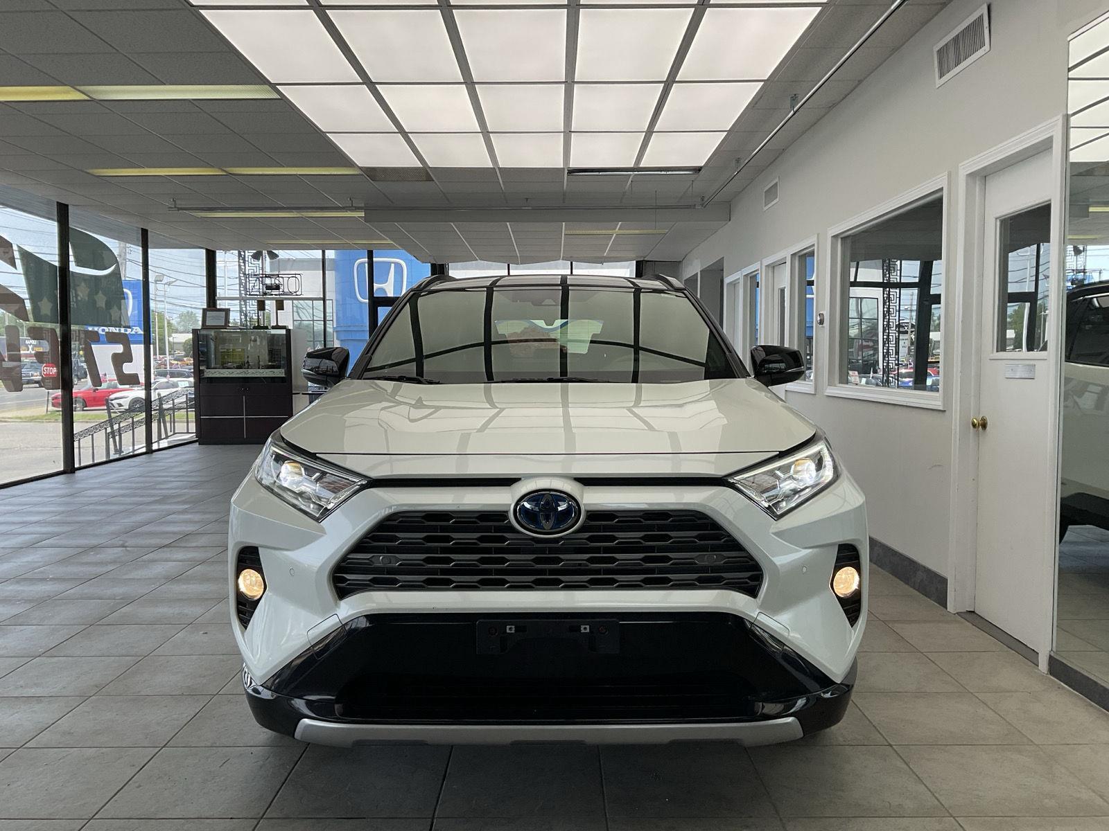Used 2020 Toyota RAV4 XSE with VIN JTMEWRFV5LD538248 for sale in Milford, CT