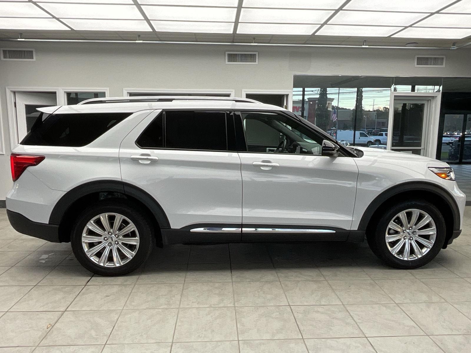2020 Ford Explorer Limited photo 4