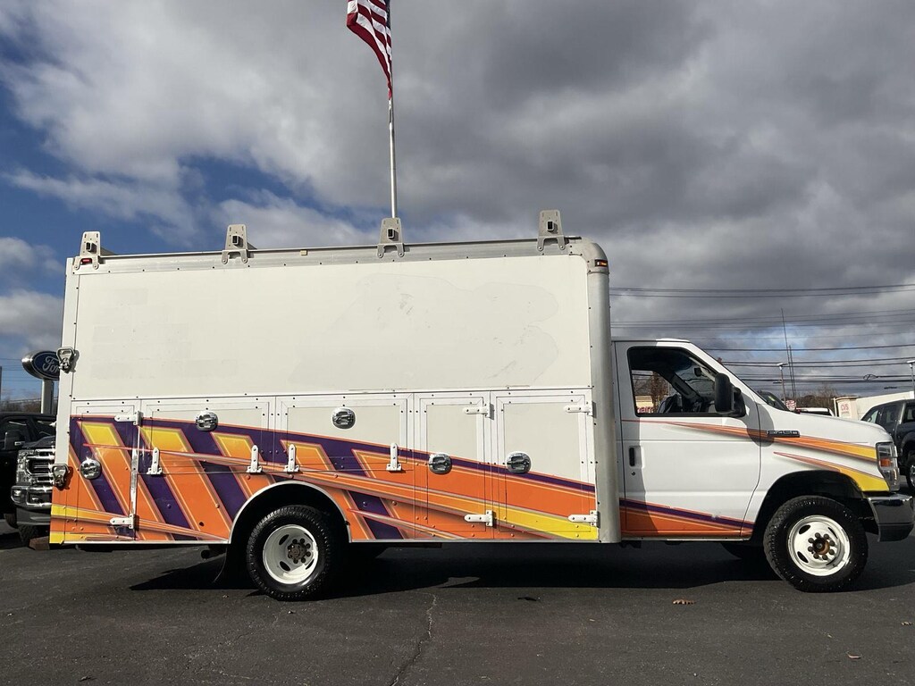 Used 2019 Ford E-Series Cutaway E-450 SD SD Chassis