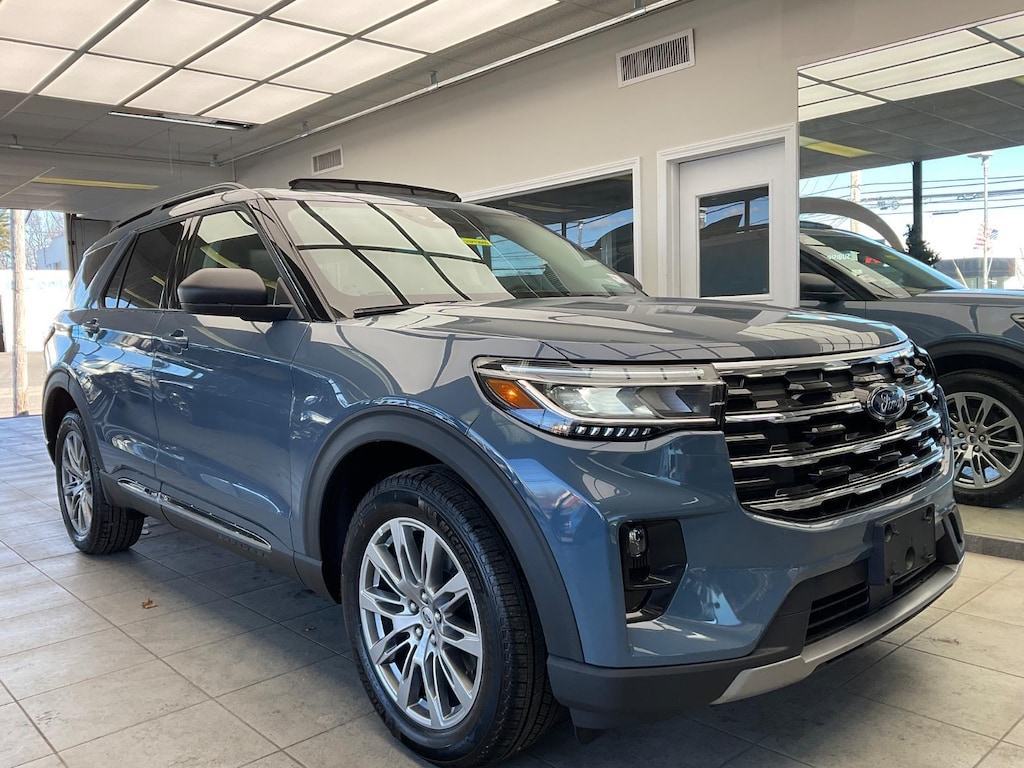 New 2025 Ford Explorer Active SUV