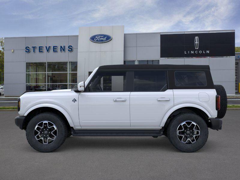 2025 Ford Bronco Outer Banks photo 4