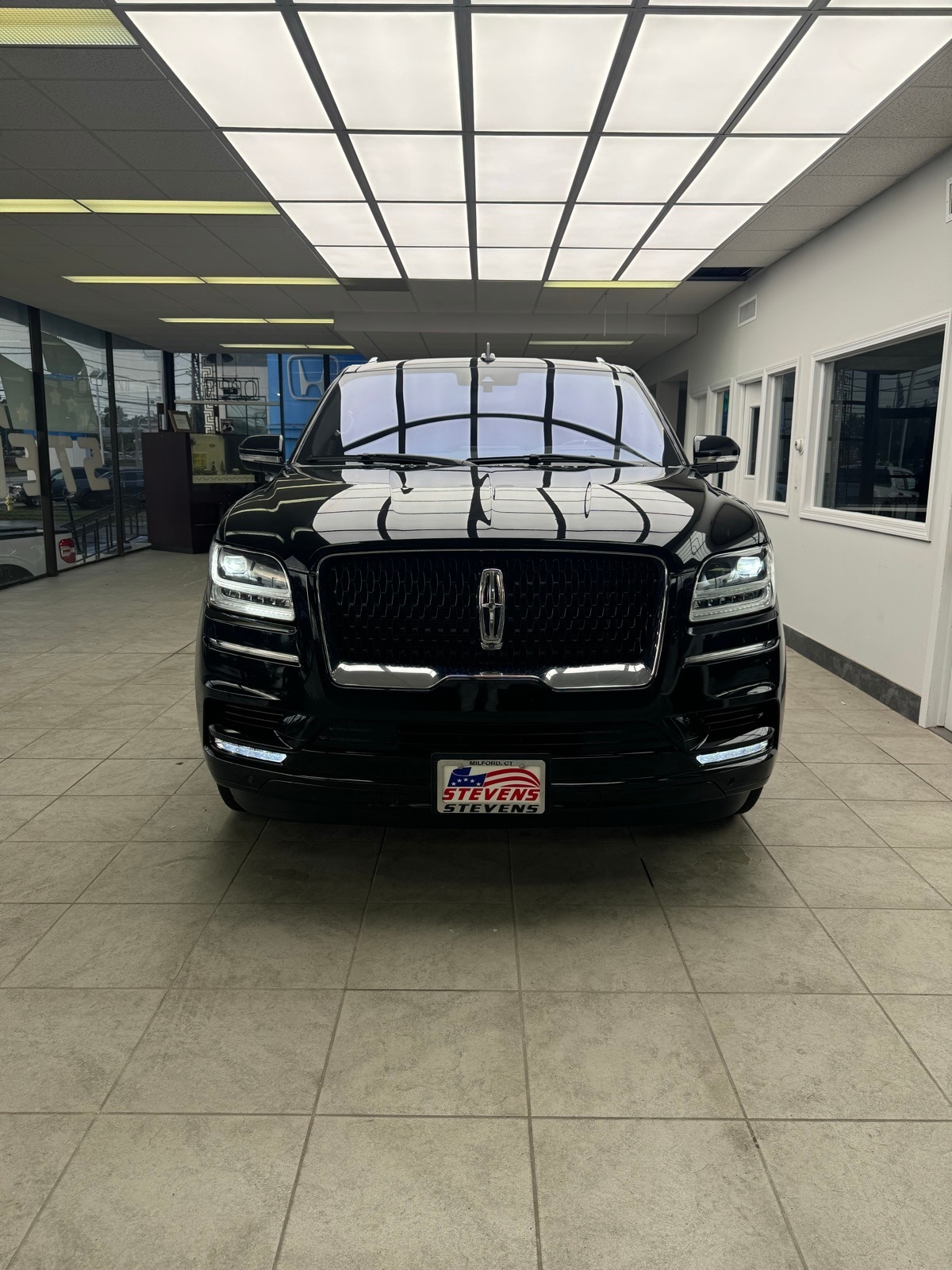 Used 2020 Lincoln Navigator Reserve with VIN 5LMJJ2LT0LEL08000 for sale in Milford, CT