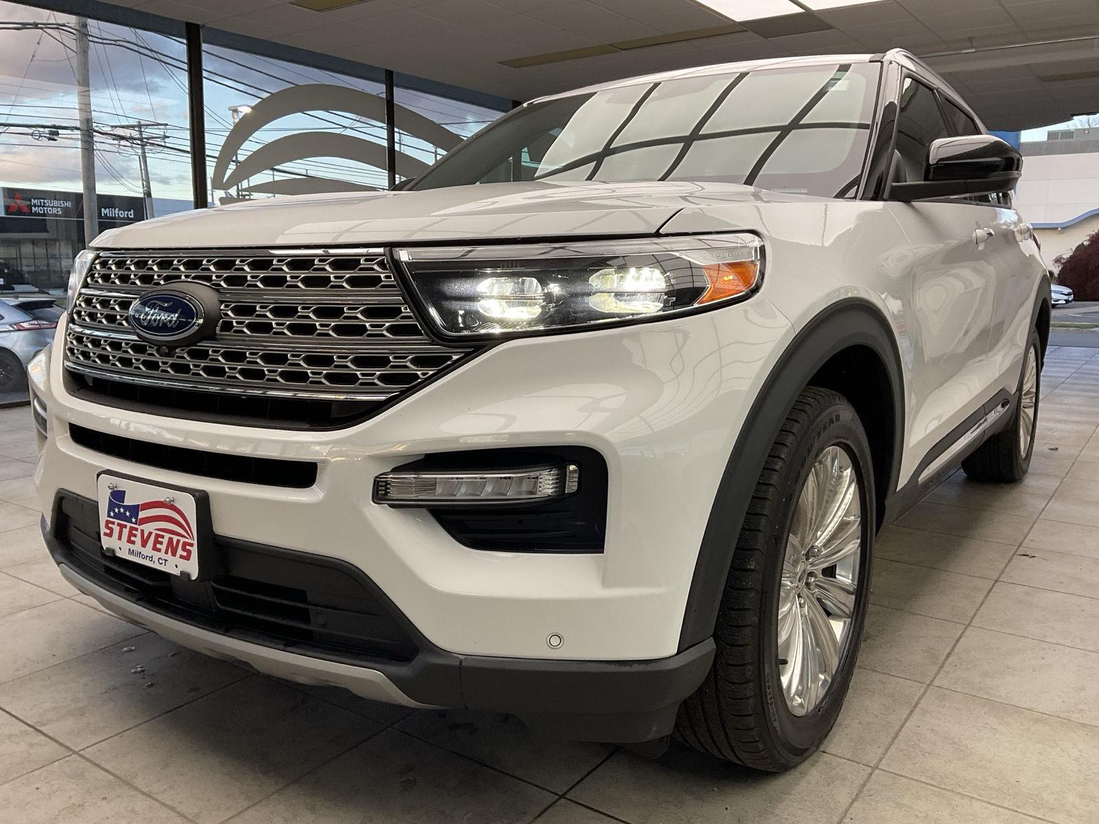 2020 Ford Explorer Limited photo 3