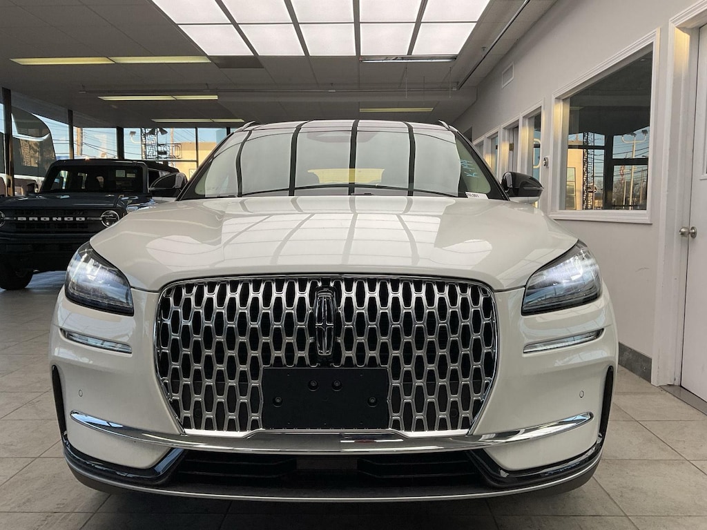 New 2026 Lincoln Corsair Premiere SUV