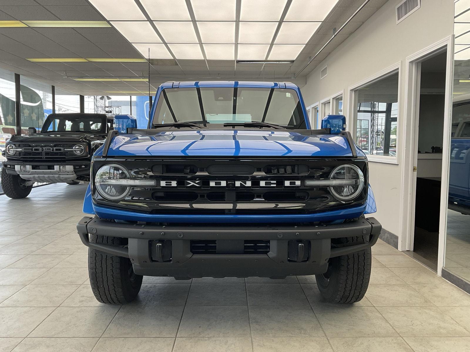 Used 2022 Ford Bronco 4-Door Outer Banks with VIN 1FMEE5DP8NLA79317 for sale in Milford, CT