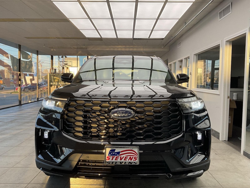 New 2026 Ford Explorer ST-Line SUV