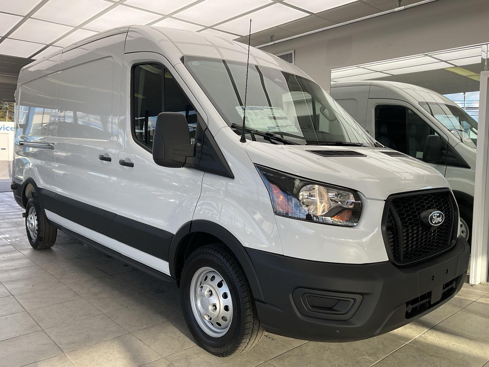2026 Ford Transit Van Base's photo