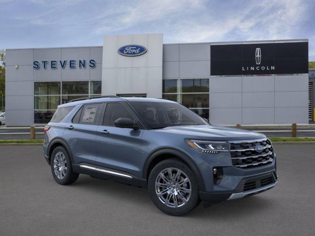 New 2025 Ford Explorer Active SUV