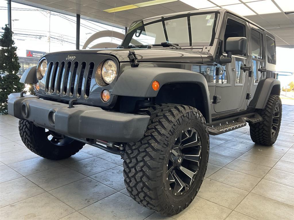 2017 Jeep Wrangler Unlimited Sport photo 2