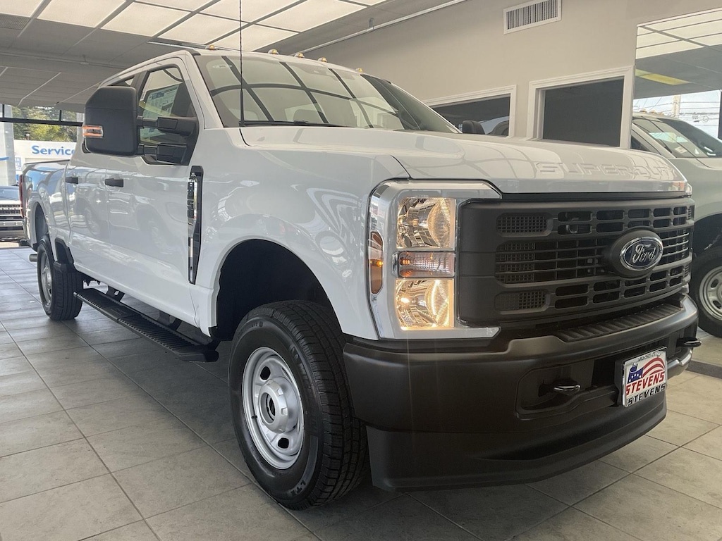 New 2026 Ford F-250 Super Duty XLT Truck